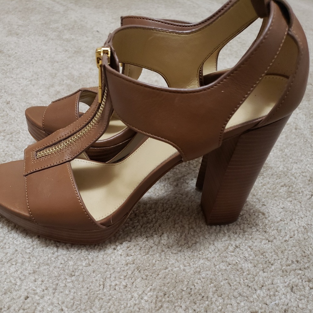 Women's Berkley T-Strap Platform Dress Sandals